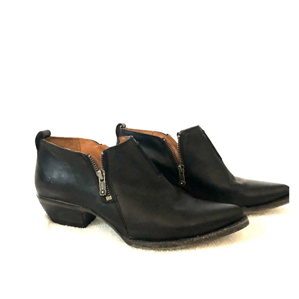 Black Frye Moto Sasha Shortie Booties Sz 8.5